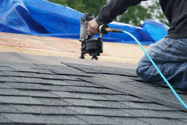 Best Commercial Roofing Services  in Lynn, IN